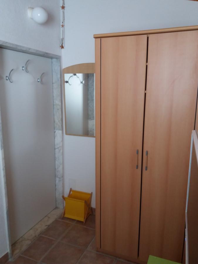 Apartments Lux Bol Exterior photo